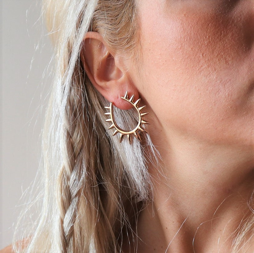 Spike Collection: 14K Gold Spike Huggie Hoop Earrings, Small Size ~ In –  Nana Bijou